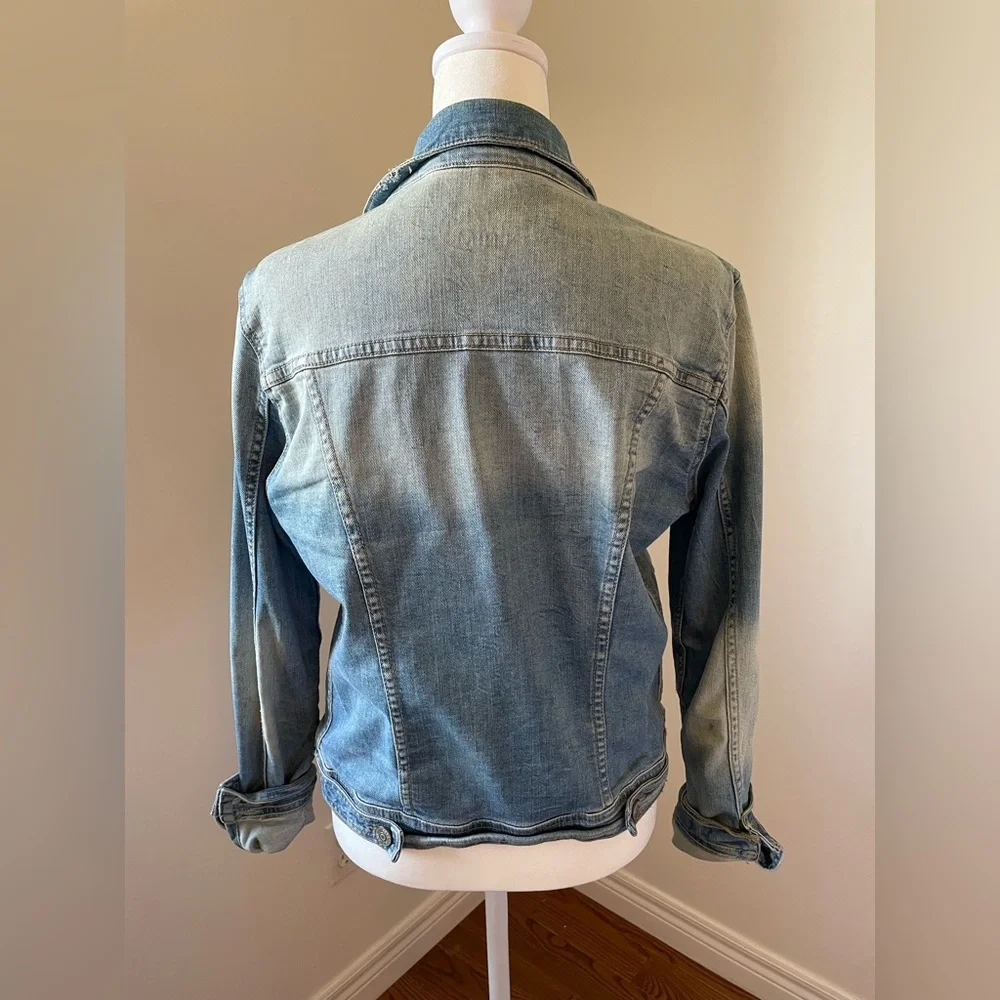 Zara Basic Denim Jacket - Picture 2 of 3